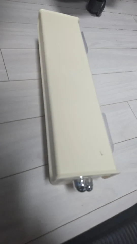 Foto de Comprador con su producto