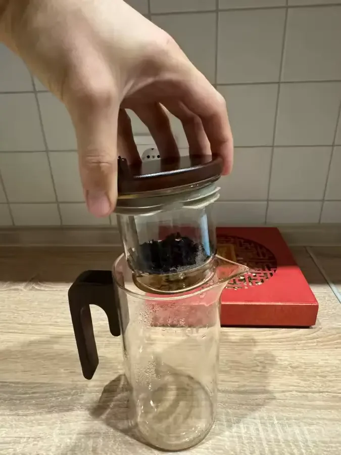 Foto de Andrés con su producto